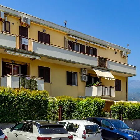 La Sera Di Gio Apartman Mascali